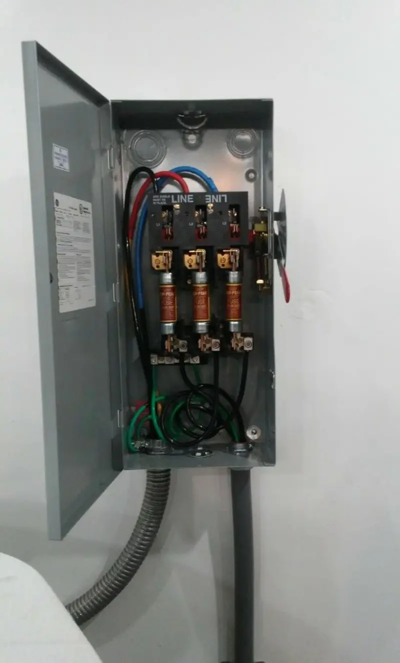 Three-phase disconnect switch installed for Electrical Wiring & Rewiring in Tuckahoe